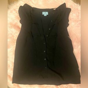 Black ruffled women’s tank